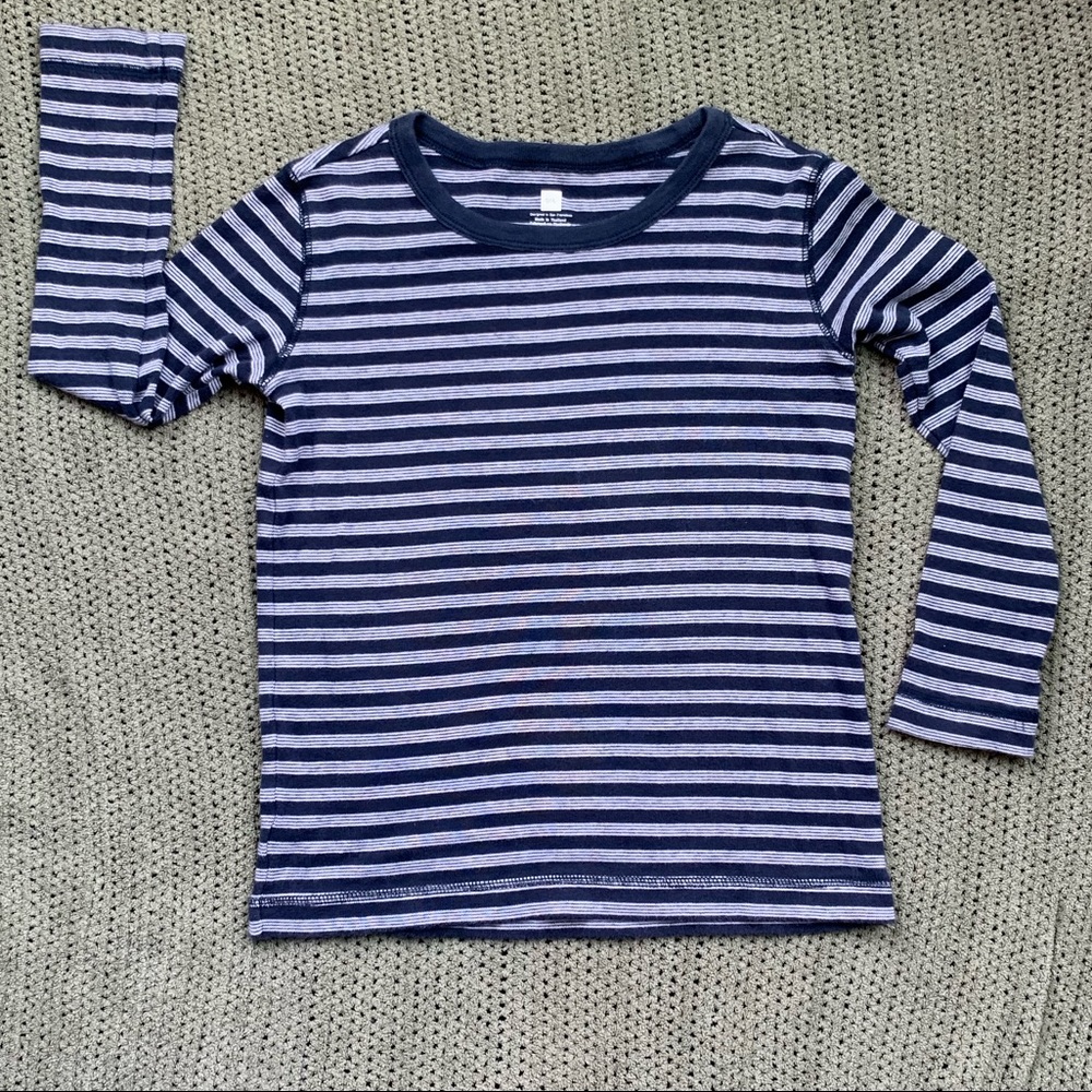 TEA long sleeve shirt. Size 5